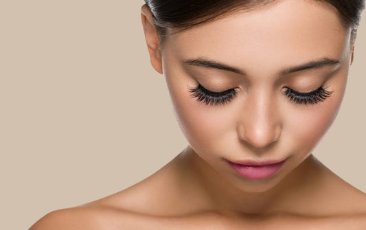 🌿 Understanding Common Eyelash Problems and How to Care for Them